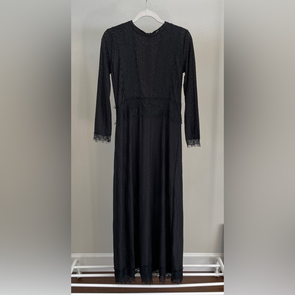 Zara | Black | Long sleeves | Maxi Dress - size M